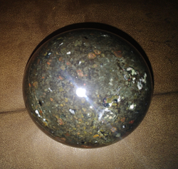 Kimberlite Diamond Ore Spheres